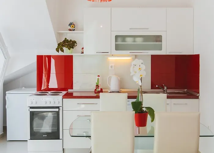 Ante Petric Хвар