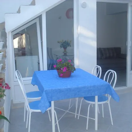 아파트먼츠 안테 패트릭 흐바르