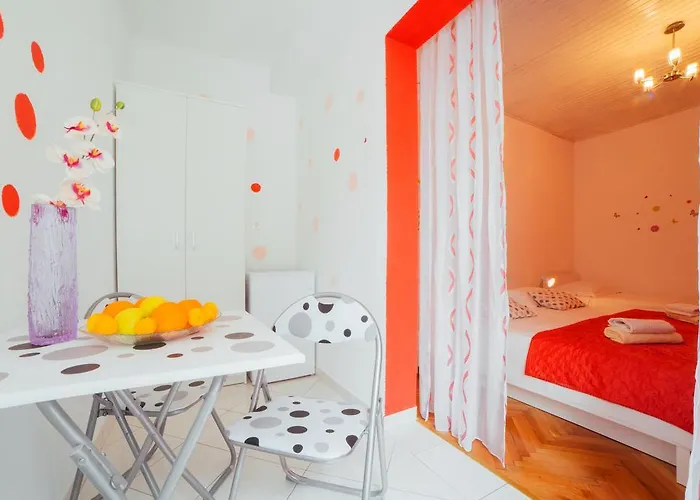 Ante Petric Hvar Town